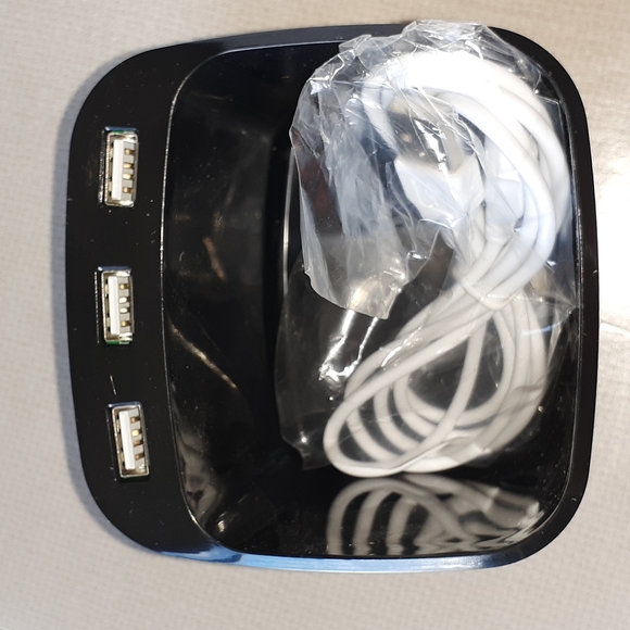 Penske Phone USB Port Charging Desk Caddy New - Picture 3 of 6